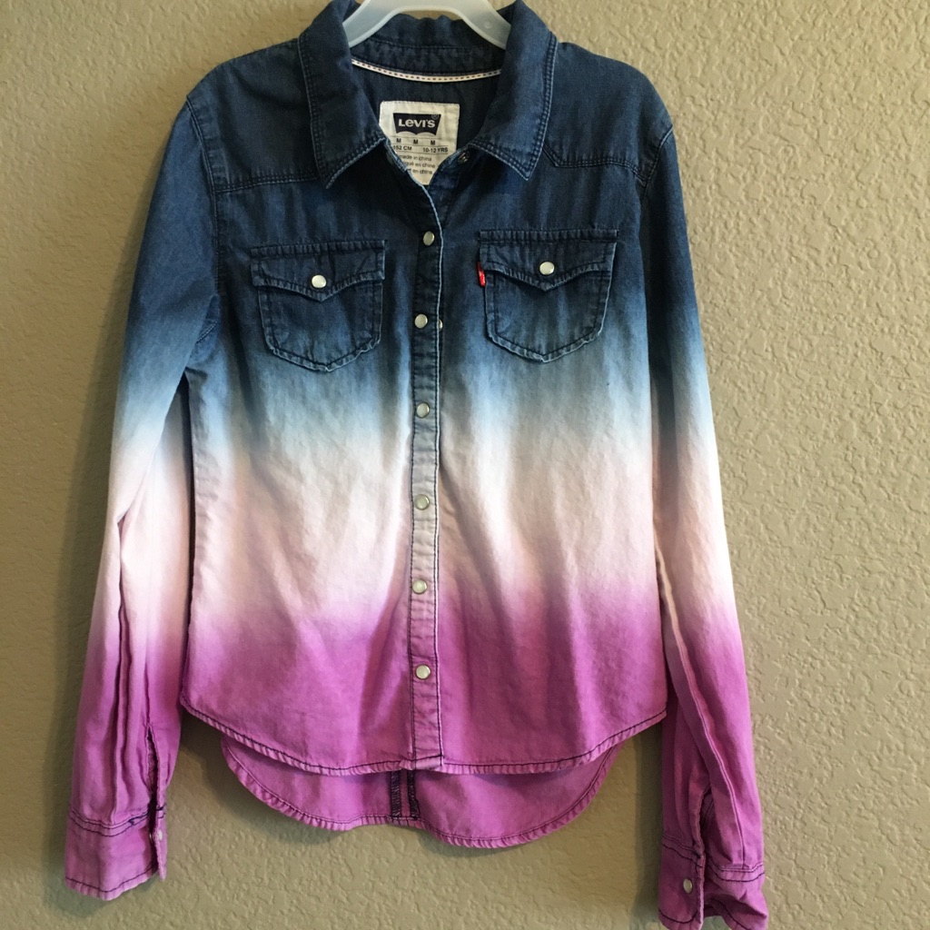 Levis Ombr Button Down